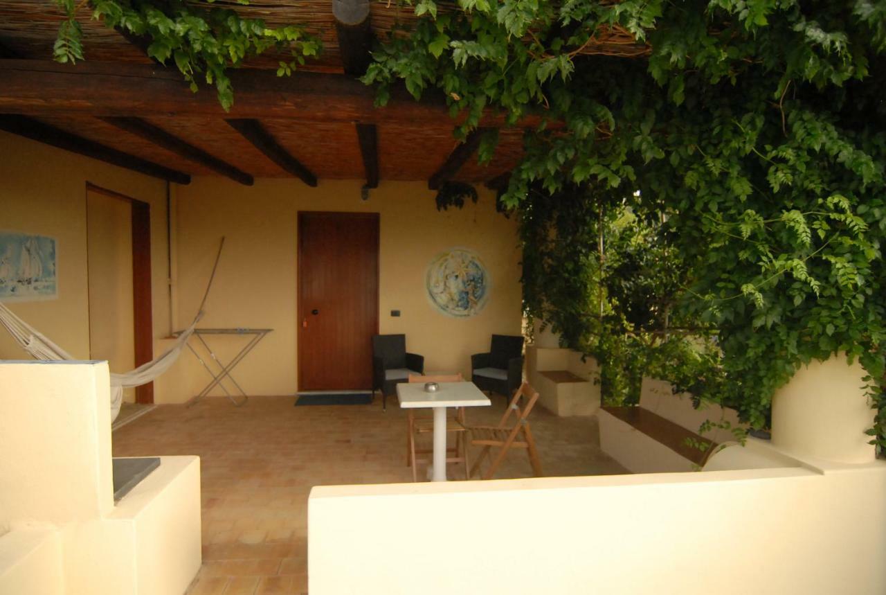 מאלפה Eoliano B&B מראה חיצוני תמונה